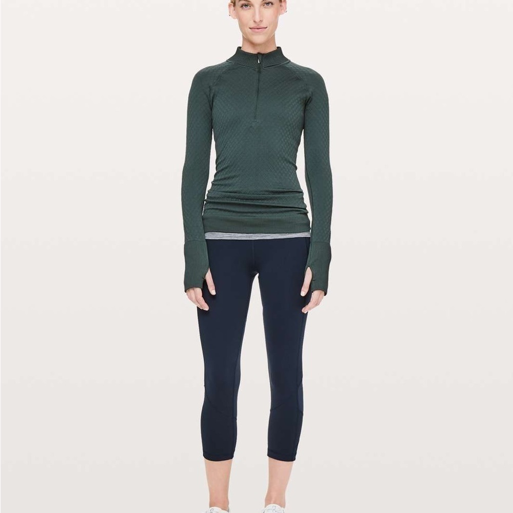 LULULEMON Womens Navy Blue Pace Rival Crop 22 work out legging - Size 4 - Picture 4 of 8
